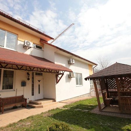 Апартаменти В Центрі Трускавця Truskawiec Zewnętrze zdjęcie